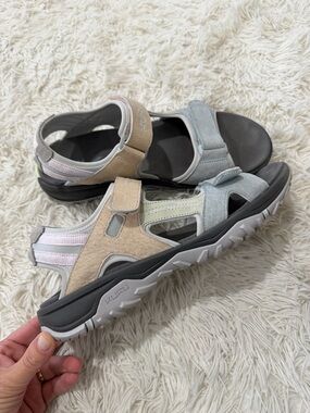 Kuru TREAD Women’s Hiling Sandal - size 12 - multi dove gray